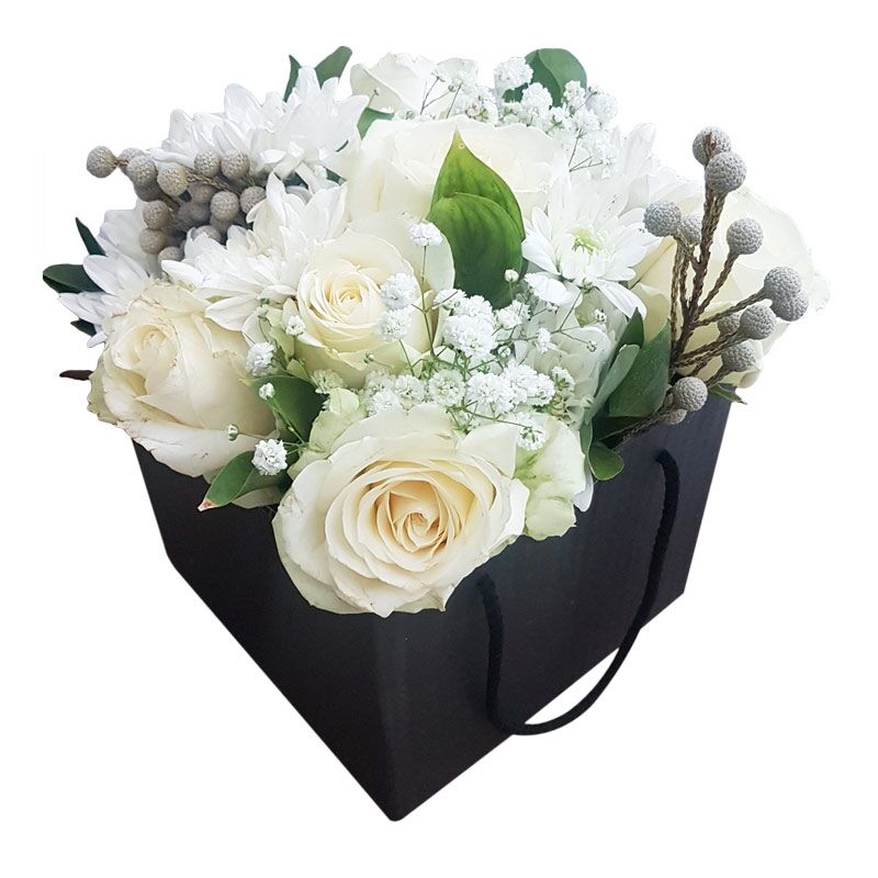 white roses mix arrangemnt box